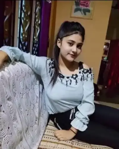 Call Girls Service in Daria